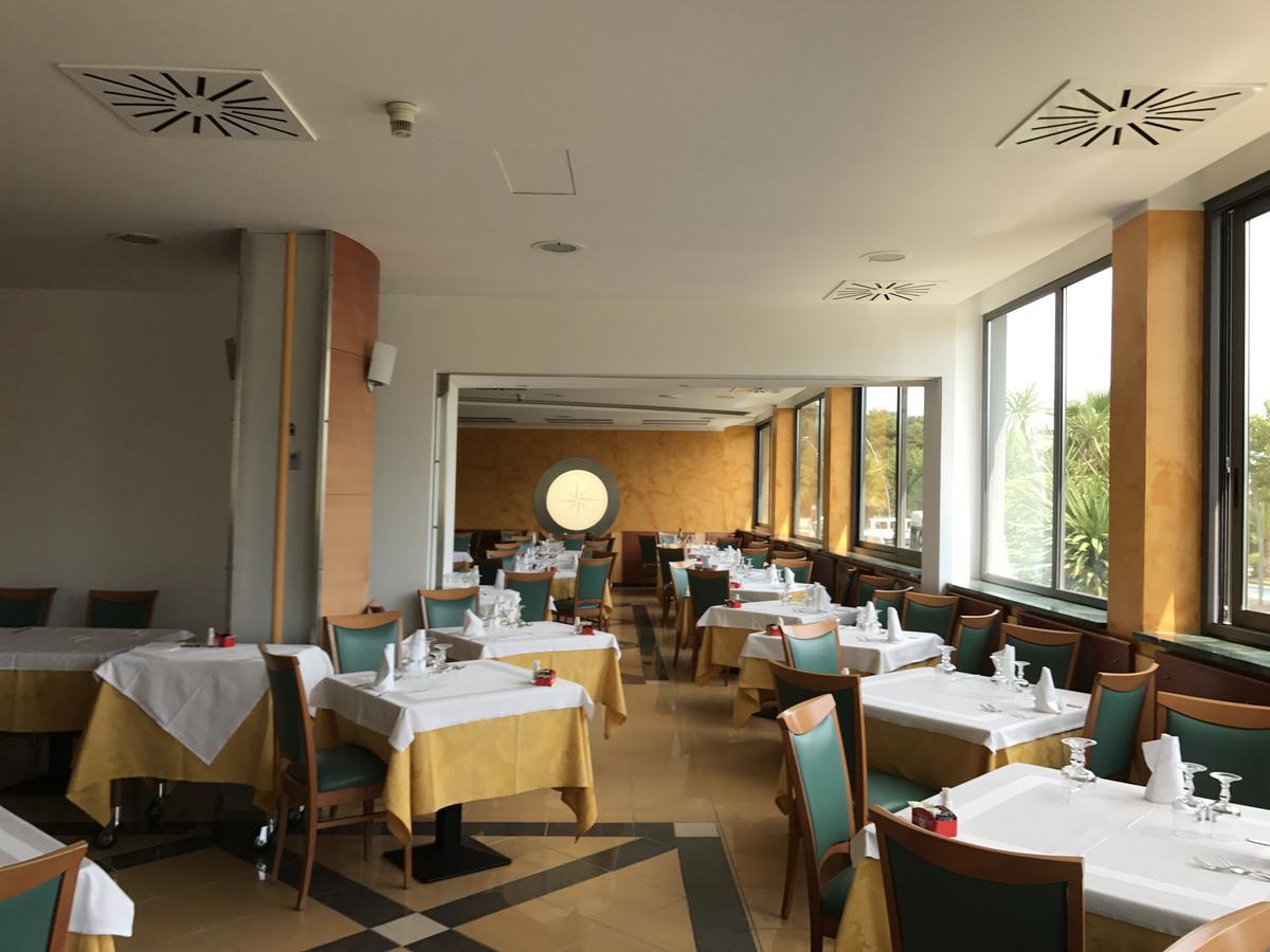 Hotel Atlas Alba Adriatica Ngoại thất bức ảnh
